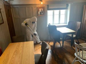 just spray team deep cleaning pub
